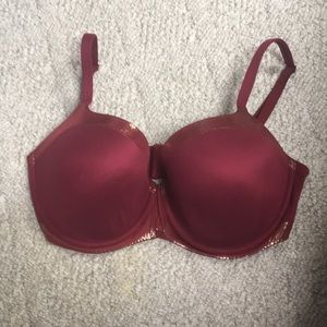 VS LINED DEMI BRA, LIKE NEW!